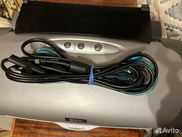 Принтер Epson Stylus Photo R220