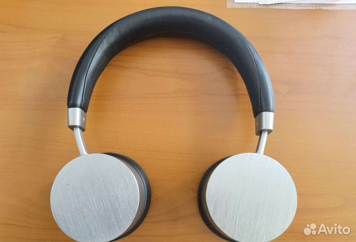 Беспроводные наушники swiss peak v2