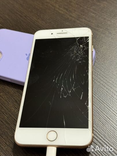 iPhone 8 Plus, 64 ГБ