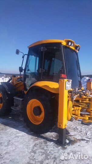 JCB экскаватор-погрузчик Химмаш