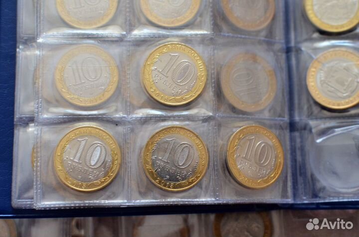 Монеты биметаллические юбилейные номинал 10 рублeй