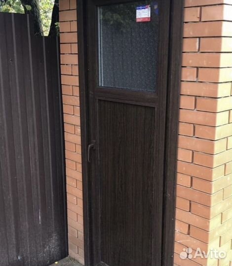 Пластиковые окна двери