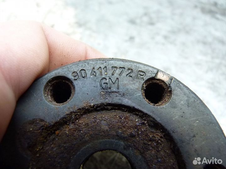 Шестерня коленчатого вала 90411772R Опель Омега