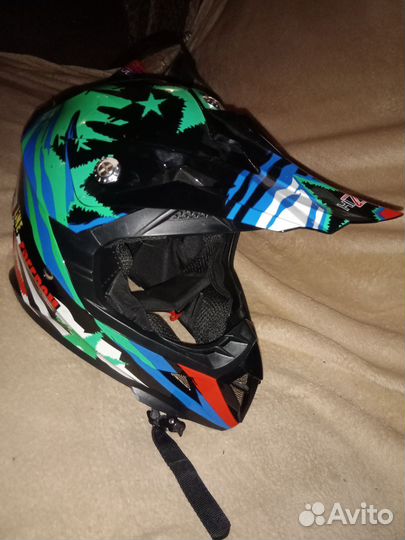 Детский кроссовый шлем