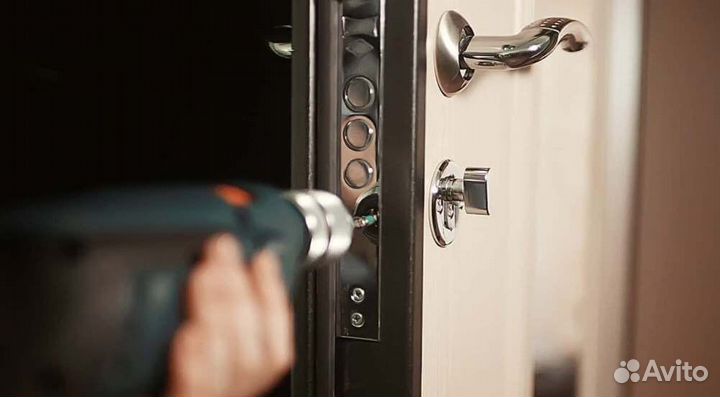 Вскрыть замок, заменить замок, открыть сейф