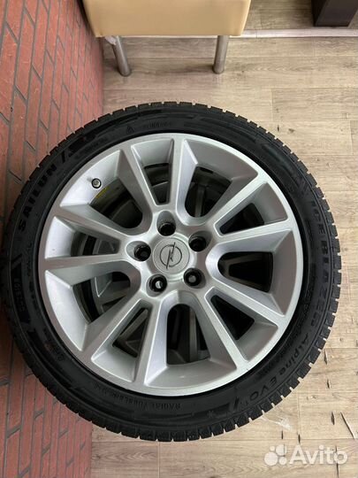 Зимние оригинальные колеса Opel R17