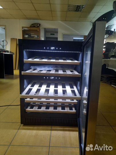 Винный шкаф 2-х зонный на 40 бутылок