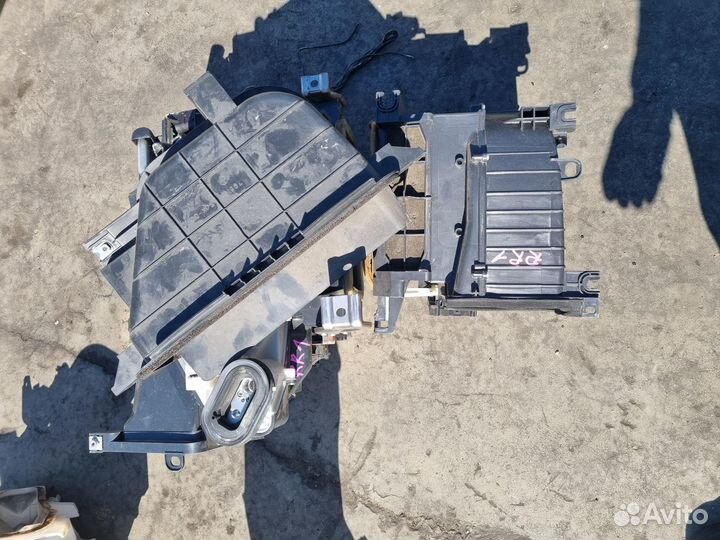 Печка Honda Elysion RR1 K24A