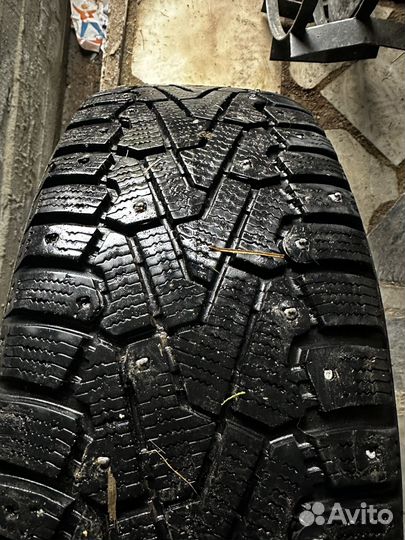 Pirelli Ice Zero R16