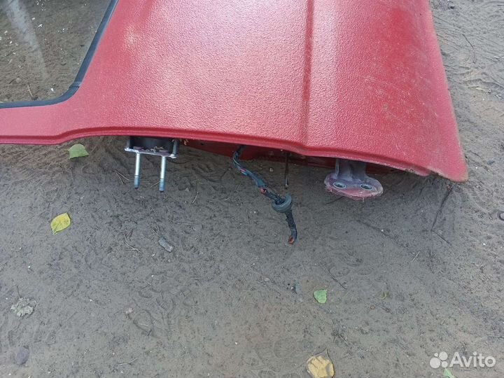 Дверь задняя левая Toyota Hilux surf