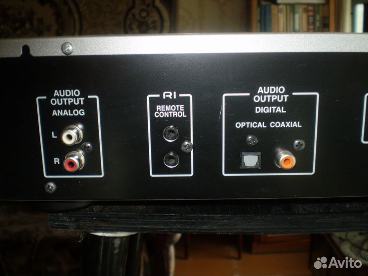 CD проигрыватель Onkyo C-7030