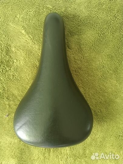 Сиденье велосипедное