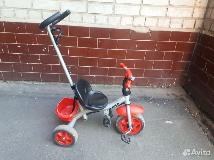 Велосипед детский трехколесный