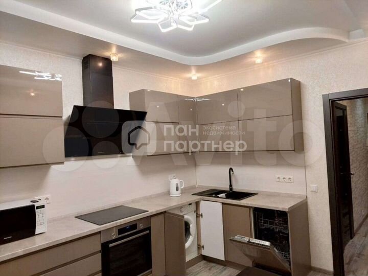 1-к. квартира, 42 м², 5/25 эт.