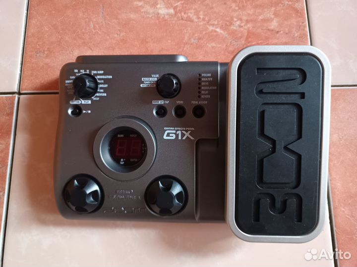 Гитарный процессор Zoom G1X