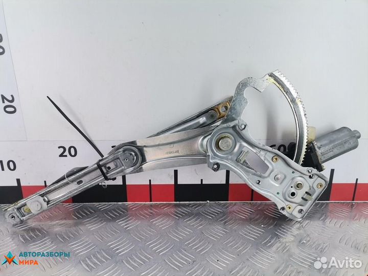 Стеклоподъемник передний правый Mercedes-Benz