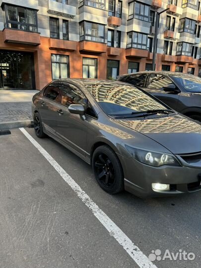 Honda Civic 1.8 МТ, 2007, битый, 287 000 км