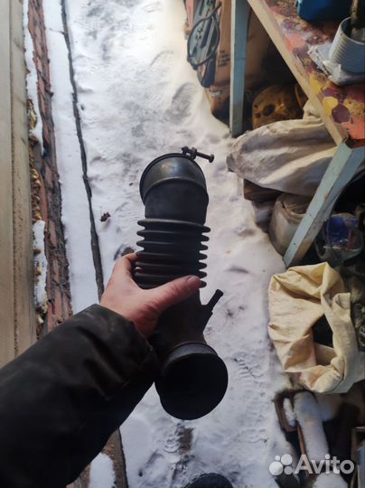 Патрубок воздушного фильтра hyundai sonata y3