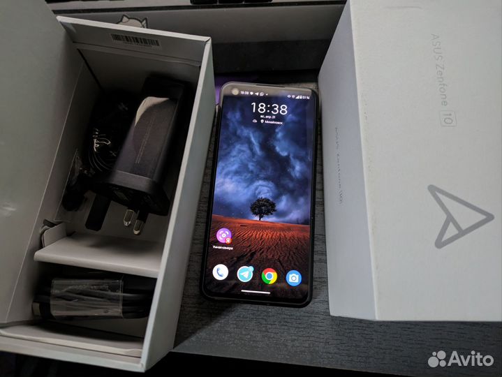 ASUS Zenfone 10, 8/256 ГБ