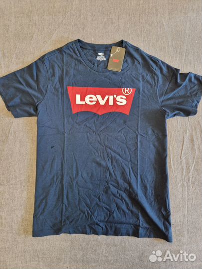 Футболка Levis