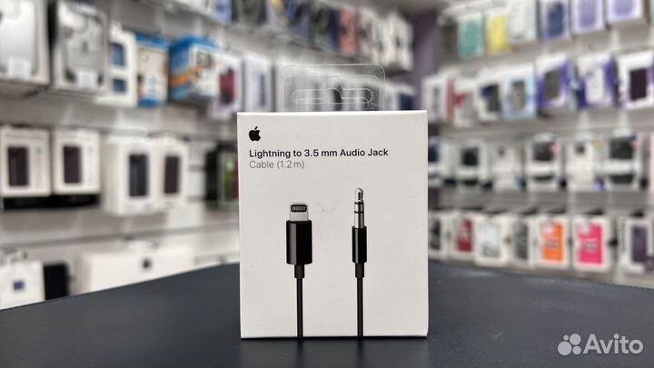 Кабель Apple Lightning to 3.5 jack 1.2m Black