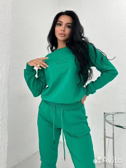 Спортивный костюм