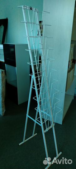 Стойка напольная для газет, журналов, фоторамок