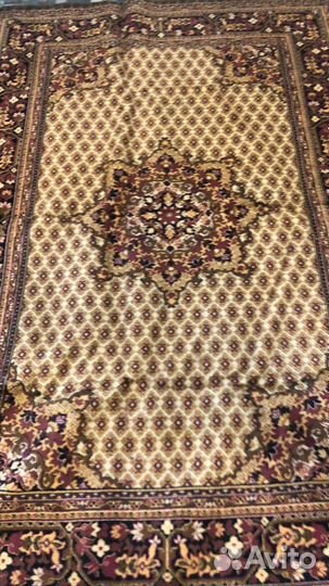 Ковер бу шерстяной