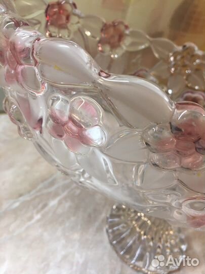 Салатник, креманки, блюдо