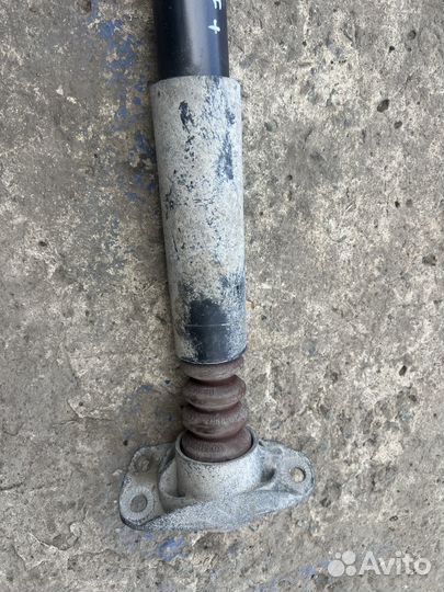 Амортизатор щадний Volkswagen Golf Plus