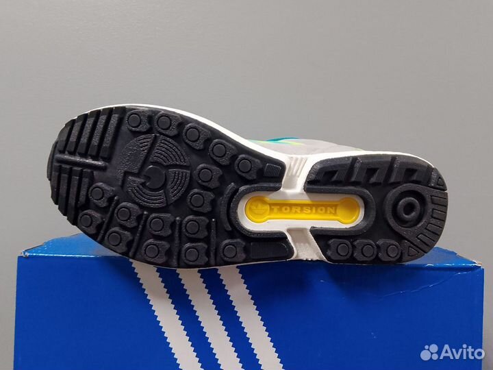 Кроссовки женские Adidas Zx Torsion (оригинал)