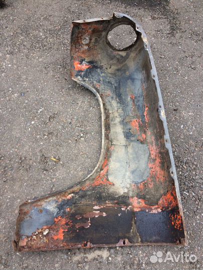 Газ 21 Крыля 2- Серии