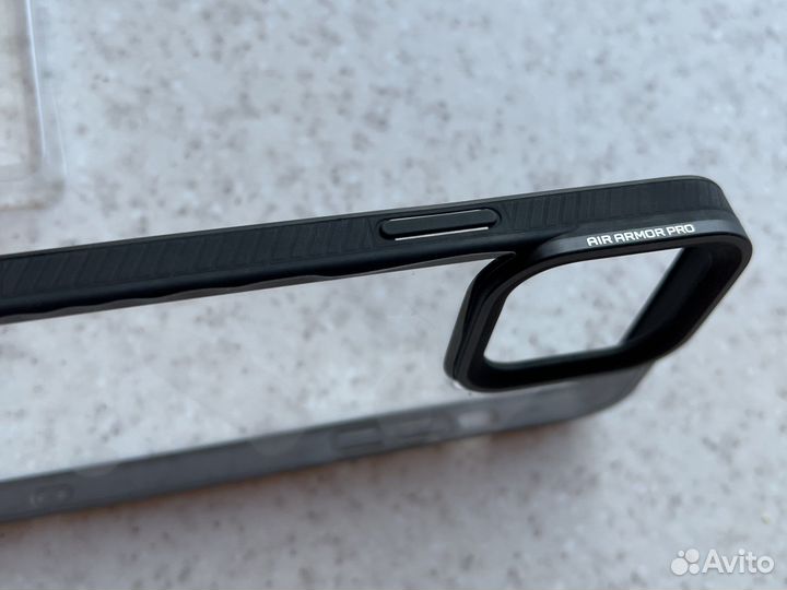 Чехол на iPhone 13 pro