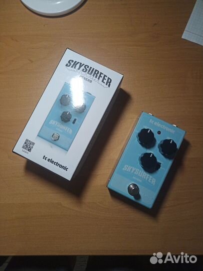 Гитарная педаль TC Electronic skysurfer reverb