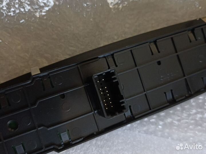 Рено Флюенс Меган3- Блок упр.ст.п