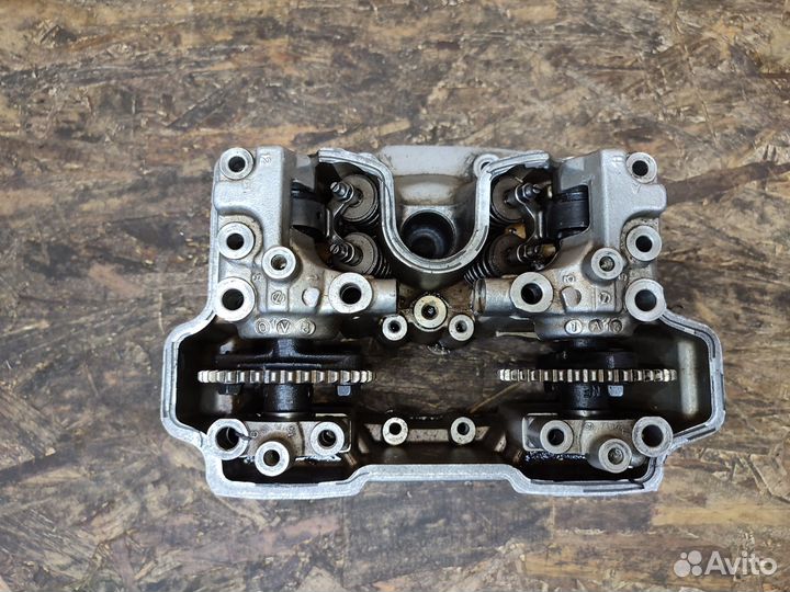 Vt250 xelvis голова двигателя в сборе ГБЦ