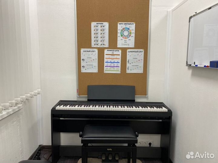 Уроки игры на фортепиано, гитара, вокал