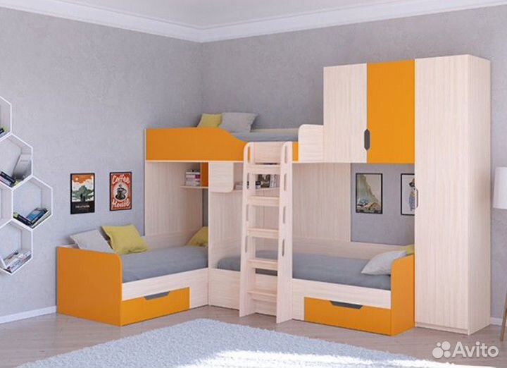Кровать для троих детей со шкафом Дуб Молочный/Сал