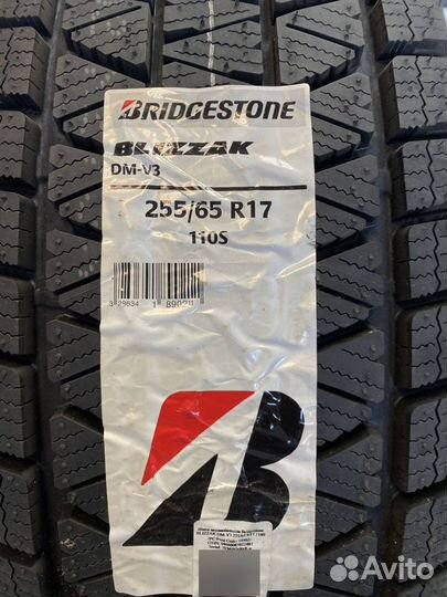 Bridgestone Blizzak DM-V3 255/65 R17 110S