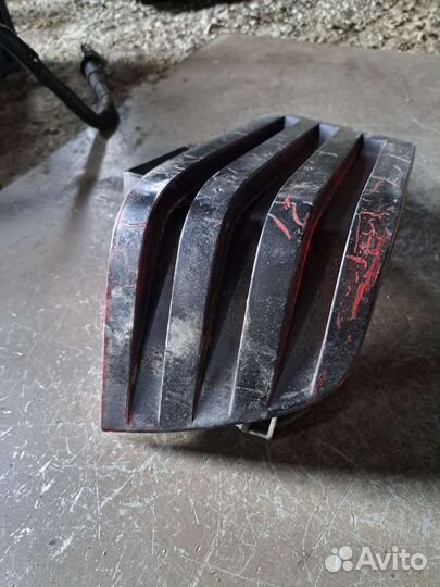 Фонарь задний правый Mercedes W140