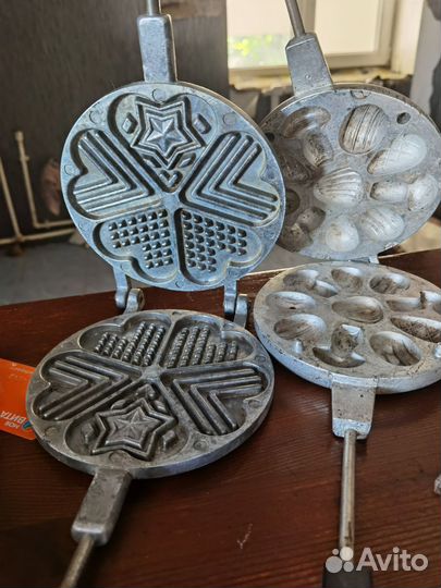 Орешница и вафельница СССР. Цена за обе