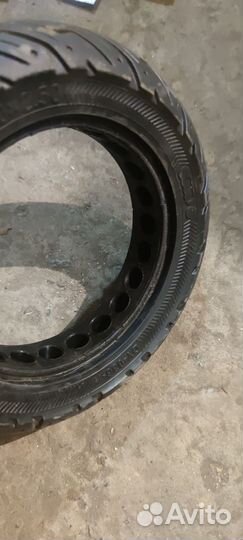 Литая покрышка на электросамокат 10x2.50