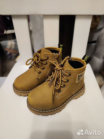 Ботинки демисезонные 22 р