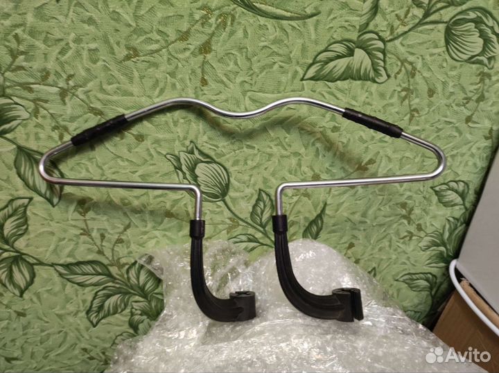 Вешалка автомобильная