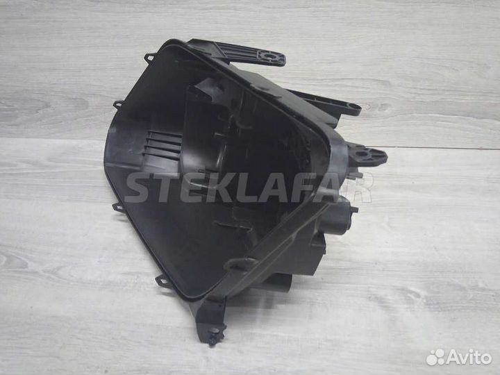 Корпус фары Volkswagen Amarok 1 2H (2010-2022) (Г