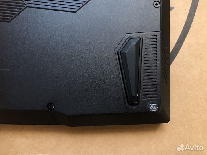 Игровой ноутбук MSI katana 17 b12v