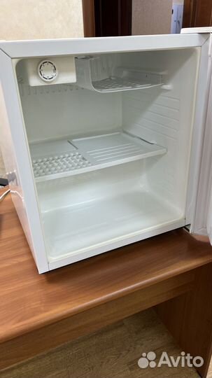 Холодильник маленький