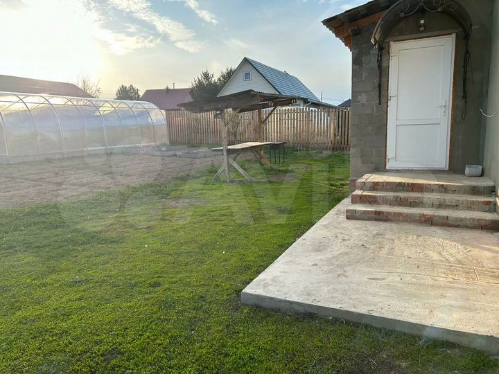 Дом 218 м² на участке 10 сот.