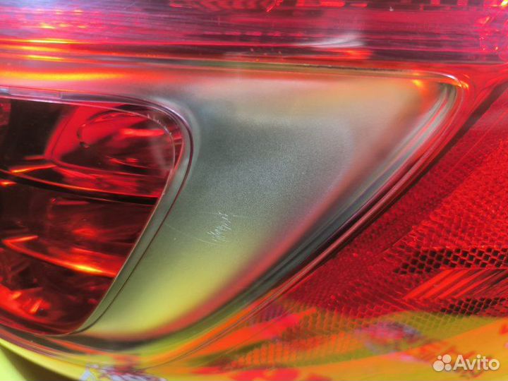 Фонарь задний правый Kia Sportage 3