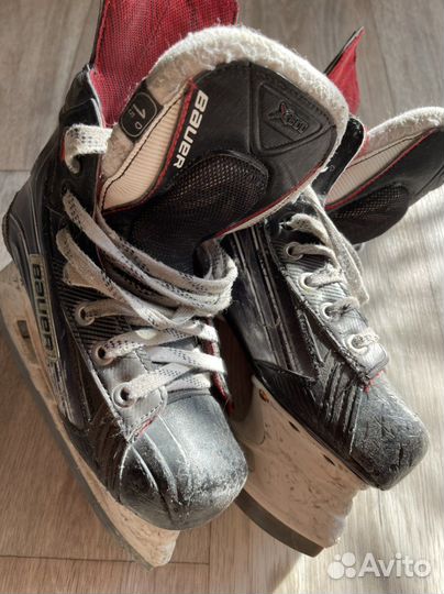 Коньки bauer vapor x900